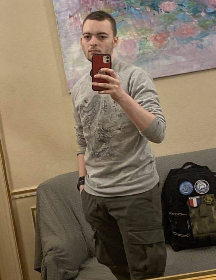 Profil de Elyott
