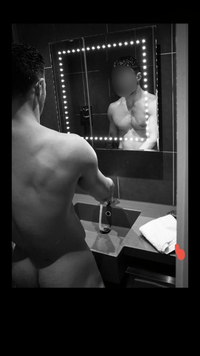 Profil de Many